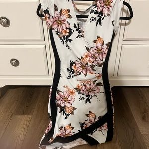 Almost Famous Fitted Dress Size Small
